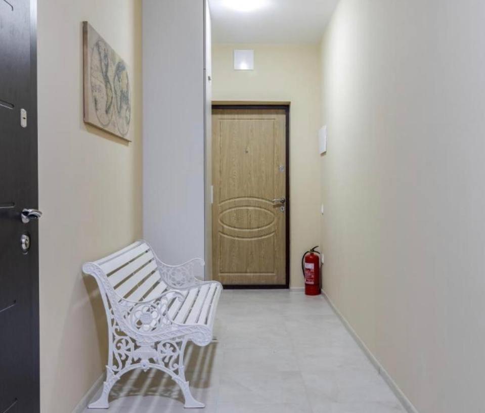 біля вокзалу, на вулиці голубовича 37 Apartment